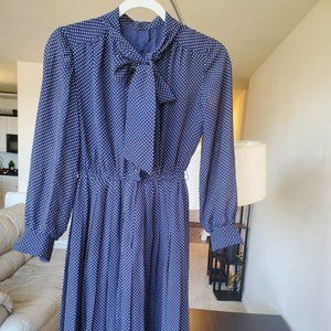 Silky comfortable neat dress